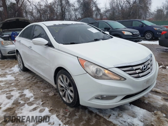 2011 Hyundai Sonata Limited with VIN 5NPEC4AB8BH205740, listed as a IAAI auction lot 41565687 with 195,641 mi miles and . Bid and sale history available at DreamBid. Image 1.