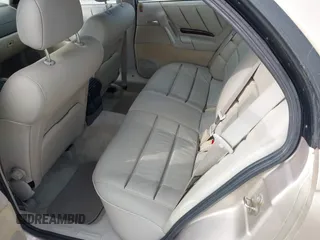 1998 Cadillac Catera z VIN W06VR52R3WR179841, wystawiony jako IAAI lot #41535621 z przebiegiem 103 204 mil mil oraz . Historia ofert i sprzedaży dostępna na DreamBid. Obrazek 8.