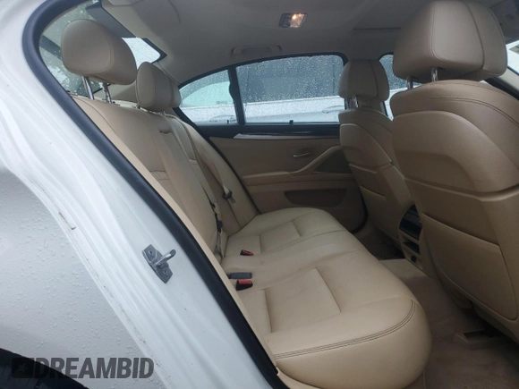 2014 BMW 5 Series 528i xDrive with VIN WBA5A7C52ED614418, listed as a Copart auction lot 68406324 with 139,548 mi miles and Salvage Title. Bid and sale history available at carsss.com. Image 10.