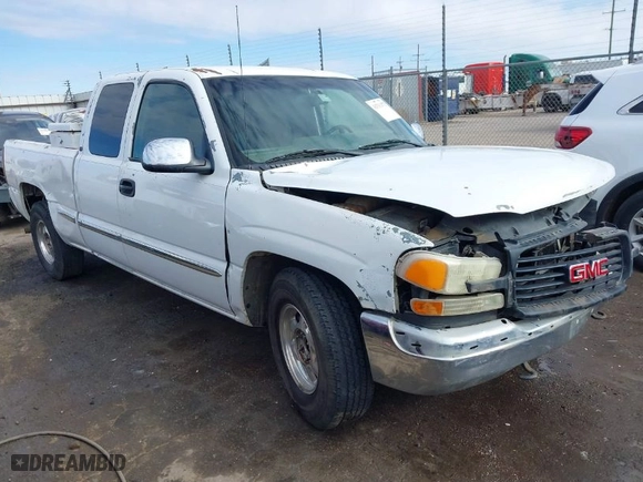 2002 GMC Sierra 1500 SLE with VIN 2GTEC19T421129317, listed as a IAAI auction lot 41311175 with 1 mi miles. Bid and sale history available at carsss.com. Image 1.