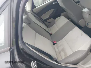 2013 Ford Focus SE с VIN 1FADP3F28DL233478, выставлен на аукционе IAAI как лот 42496224 с пробегом 108 412 миль миль и . История ставок и продаж доступна на DreamBid. Изображение 8.