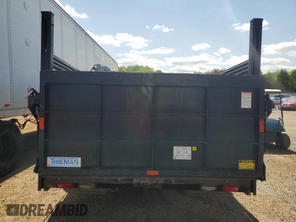 2018 Ford Transit with VIN 1FDRS6ZV7JKB45010, listed as a Copart auction lot 51464695 with 118,697 mi miles and Clean Title. Bid and sale history available at DreamBid. Image 6.