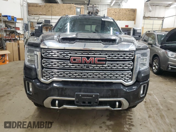 2020 GMC Sierra 3500HD Denali z VIN 1GT49WEY3LF279387, wystawiony jako Copart lot #84054454 z przebiegiem 140 648 mil mil oraz Szkoda całkowita • Salvage title. Historia ofert i sprzedaży dostępna na DreamBid. Obrazek 5.