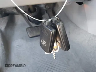 2009 Toyota RAV4 Limited с VIN 2T3ZK31V79W002107, выставлен на аукционе IAAI как лот 42087574 с пробегом 150 230 миль миль и . История ставок и продаж доступна на DreamBid. Изображение 11.