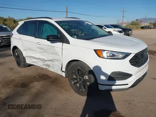 2022 Ford Edge SE z VIN 2FMPK4G98NBA99950, wystawiony jako IAAI lot #41621351 z przebiegiem 51 269 mil mil oraz . Historia ofert i sprzedaży dostępna na DreamBid. Obrazek 1.