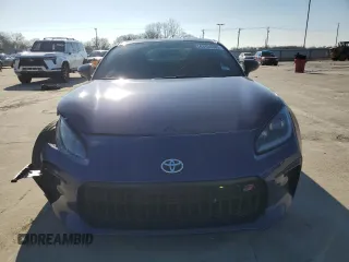 2023 Toyota GR86 Premium with VIN JF1ZNBE15P9750091, listed as a Copart auction lot 43124865 with 6,029 mi miles and Salvage Title. Bid and sale history available at carsss.com. Image 5.