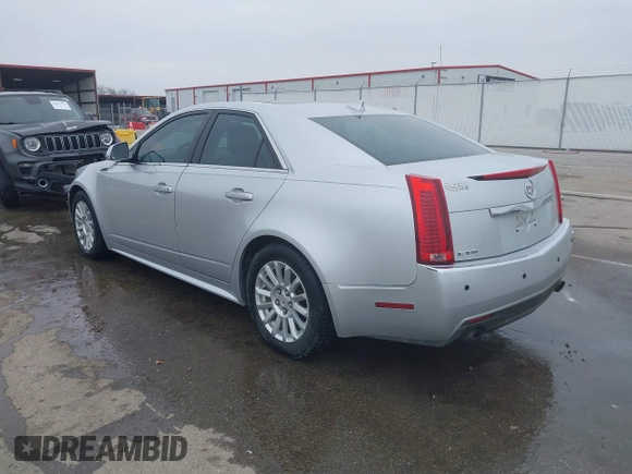 2010 Cadillac CTS Luxury with VIN 1G6DE5EG3A0109238, listed as a IAAI auction lot 42003762 with 178,749 mi miles and . Bid and sale history available at carsss.com. Image 3.