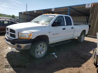 2006 Dodge 2500 SLT z VIN 1D7KS28C26J202117, wystawiony jako Copart lot #58499435 z przebiegiem 171 900 mil mil oraz Tytuł czysty. Historia ofert i sprzedaży dostępna na DreamBid. Obrazek 1.