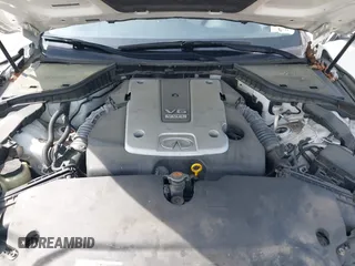 2015 Infiniti Q50 Premium with VIN JN1BV7AR0FM421592, listed as a IAAI auction lot 42070055 with 161,038 mi miles. Bid and sale history available at carsss.com. Image 10.