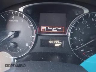 2015 Nissan Altima 2.5 SL with VIN 1N4AL3AP7FC201660, listed as a IAAI auction lot 41345061 with 132,395 mi miles. Bid and sale history available at carsss.com. Image 7.
