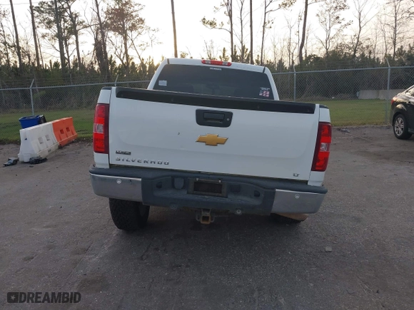 2012 Chevrolet Silverado 1500 LT with VIN 3GCPCSE07CG115883, listed as a IAAI auction lot 41722178 with 217,797 mi miles. Bid and sale history available at carsss.com. Image 16.
