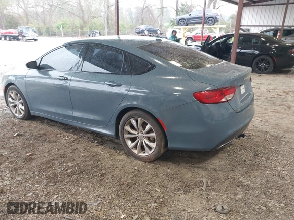 2015 Chrysler 200 S with VIN 1C3CCCBB6FN704739, listed as a IAAI auction lot 41931176 with 151,362 mi miles. Bid and sale history available at carsss.com. Image 3.