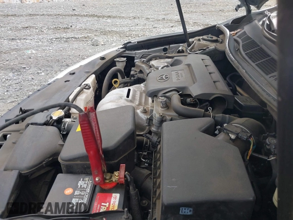 2015 Toyota Camry XLE with VIN 4T1BF1FKXFU955780, listed as a IAAI auction lot 41731667 with 210,750 mi miles and . Bid and sale history available at DreamBid. Image 10.