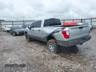 2017 Nissan Titan Pro-4X z VIN 1N6BA1F45HN529090, wystawiony jako IAAI lot #42163486 z przebiegiem 162 226 mil mil oraz . Historia ofert i sprzedaży dostępna na DreamBid. Obrazek 3.