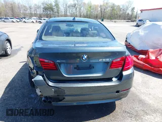 2013 BMW 5 Series 528i xDrive with VIN WBAXH5C56DDW13425, listed as a IAAI auction lot 41927530 with 120,847 mi miles. Bid and sale history available at carsss.com. Image 15.