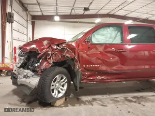 2015 Chevrolet Silverado 1500 LT with VIN 3GCUKREC8FG208716, listed as a IAAI auction lot 41747903 with 125,657 mi miles. Bid and sale history available at carsss.com. Image 6.