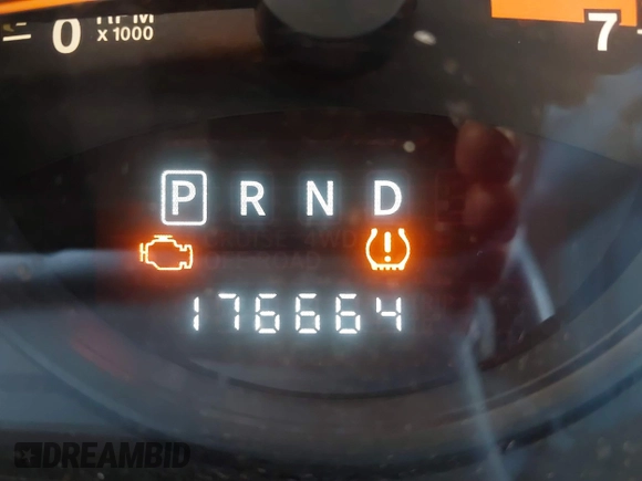 2015 Jeep Compass Sport with VIN 1C4NJCBB4FD343866, listed as a IAAI auction lot 41296043 with 176,664 mi miles. Bid and sale history available at carsss.com. Image 15.