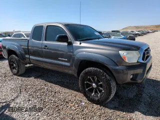 2012 Toyota Tacoma z VIN 5TFUU4EN2CX046135, wystawiony jako Copart lot #59400405 z przebiegiem 105 033 mil mil oraz Szkoda całkowita • Salvage title. Historia ofert i sprzedaży dostępna na DreamBid. Obrazek 4.