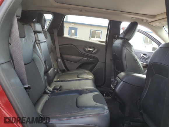 2017 Jeep Cherokee Trailhawk z VIN 1C4PJMBSXHW557783, wystawiony jako Copart lot #53978135 z przebiegiem 103 554 mil mil oraz Szkoda całkowita • Salvage title. Historia ofert i sprzedaży dostępna na DreamBid. Obrazek 11.