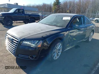 2011 Audi A8 с VIN WAUAVAFDXBN025061, выставлен на аукционе IAAI как лот 41326516 с пробегом 198 850 миль миль и . История ставок и продаж доступна на DreamBid. Изображение 17.