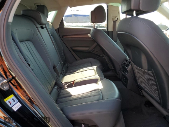 2021 Audi Q5 Premium with VIN WA1AAAFY8M2029156, listed as a Copart auction lot 60519755 with 29,713 mi miles and Salvage title. Bid and sale history available at DreamBid. Image 11.