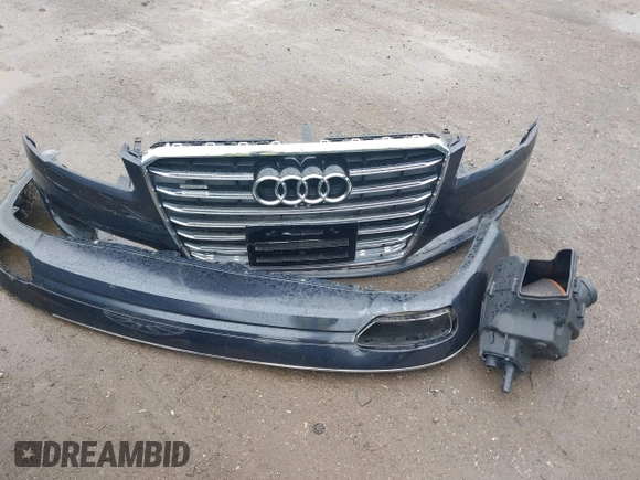 2015 Audi A8 3.0T z VIN WAU3GAFD9FN001343, wystawiony jako IAAI lot #39846084 z przebiegiem 105 242 mil mil oraz . Historia ofert i sprzedaży dostępna na DreamBid. Obrazek 12.