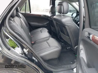 2008 Mercedes-Benz M 5.5L with VIN 4JGBB72E28A400597, listed as a IAAI auction lot 42012741 with 194,832 mi miles. Bid and sale history available at carsss.com. Image 8.