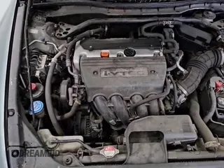 2008 Honda Accord EX-L с VIN 1HGCP26858A098855, выставлен на аукционе Copart как лот 70514365 с пробегом 104 974 миль миль и Чистый • Clean title. История ставок и продаж доступна на DreamBid. Изображение 13.