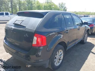 2014 Ford Edge SE with VIN 2FMDK3GC0EBA81029, listed as a IAAI auction lot 40851638 with 110,477 mi miles. Bid and sale history available at carsss.com. Image 4.