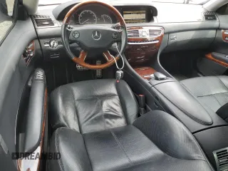 2010 Mercedes-Benz CL 550 z VIN WDDEJ8GB0AA025314, wystawiony jako Copart lot #49151585 z przebiegiem 153 033 mil mil oraz Szkoda całkowita • Salvage title. Historia ofert i sprzedaży dostępna na DreamBid. Obrazek 8.