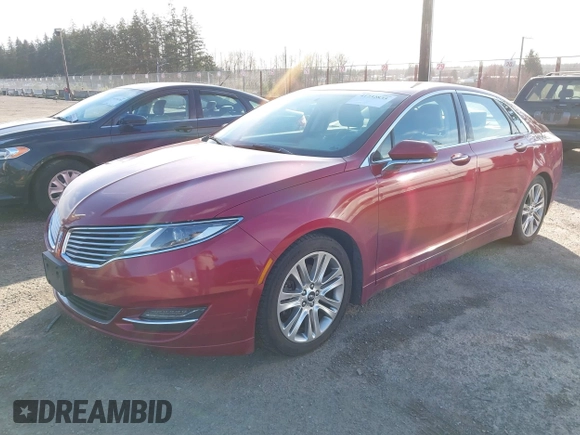 2014 Lincoln MKZ z VIN 3LN6L2GK6ER828030, wystawiony jako IAAI lot #41732835 z przebiegiem 172 978 mil mil oraz . Historia ofert i sprzedaży dostępna na DreamBid. Obrazek 2.