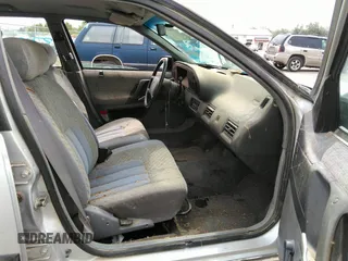 1987 Mercury Sable z VIN 1MEBM50U0HG659744, wystawiony jako IAAI lot #38575150 z przebiegiem 48 130 mil mil oraz . Historia ofert i sprzedaży dostępna na DreamBid. Obrazek 5.