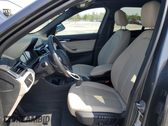 2018 BMW X1 xDrive28i with VIN WBXHT3C36J5L33585, listed as a Copart auction lot 51148545 with 32,091 mi miles and Salvage Title. Bid and sale history available at carsss.com. Image 7.