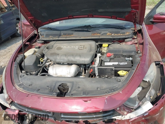 2015 Dodge Dart SXT with VIN 1C3CDFBB7FD352355, listed as a IAAI auction lot 42424912 with 260,148 mi miles and . Bid and sale history available at DreamBid. Image 10.