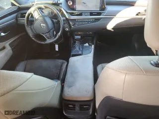 2019 Lexus ES with VIN 58ABZ1B19KU035811, listed as a Copart auction lot 85954384 with 51,773 mi miles and Clean Title. Bid and sale history available at carsss.com. Image 8.