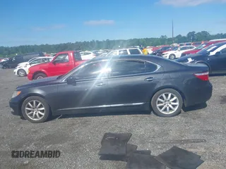 2007 Lexus LS 460 L with VIN JTHGL46F375009134, listed as a IAAI auction lot 42298378 with 131,292 mi miles and . Bid and sale history available at DreamBid. Image 14.