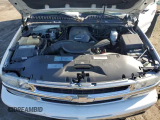 2002 Chevrolet Suburban LT with VIN 1GNFK16Z22J140703, listed as a Copart auction lot 41691065 with 234,596 mi miles and Salvage Title. Bid and sale history available at carsss.com. Image 14.