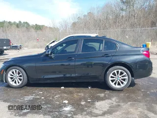 2018 BMW 3 Series 320i with VIN WBA8A9C58JAH13719, listed as a IAAI auction lot 41651935 with 85,137 mi miles. Bid and sale history available at carsss.com. Image 14.