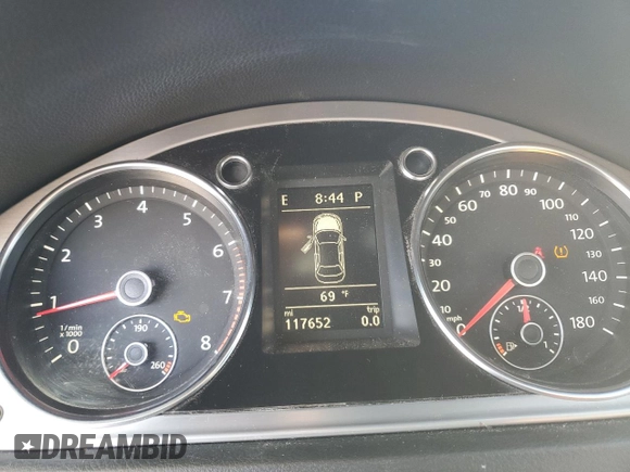 2013 Volkswagen CC Lux with VIN WVWRP7AN5DE525411, listed as a Copart auction lot 77148844 with 117,652 mi miles and Salvage Title. Bid and sale history available at DreamBid. Image 9.