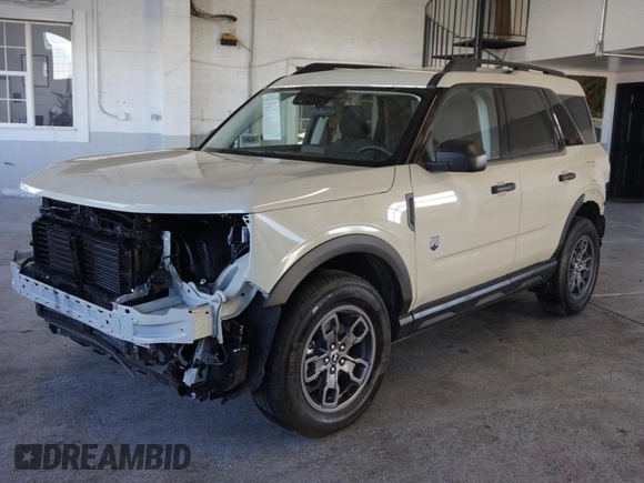 2024 Ford Bronco Sport Big Bend with VIN 3FMCR9B63RRE73859, listed as a Copart auction lot 84916614 with 3,140 mi miles and Salvage title. Bid and sale history available at DreamBid. Image 2.