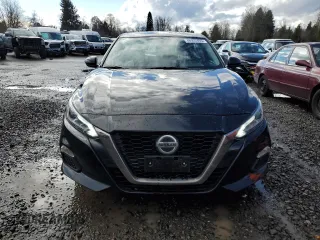 2019 Nissan Altima SR with VIN 1N4BL4CV1KC215327, listed as a Copart auction lot 48922465 with 83,338 mi miles and Salvage Title. Bid and sale history available at carsss.com. Image 5.