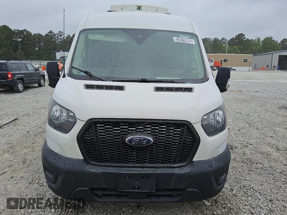 2021 Ford Transit Cargo with VIN 1FTBR1C85MKA81464, listed as a Copart auction lot 53979985 with 90,127 mi miles and Salvage Title. Bid and sale history available at DreamBid. Image 5.