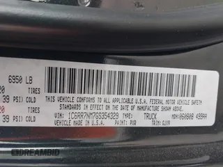 2016 Ram 1500 Laramie z VIN 1C6RR7NM7GS354329, wystawiony jako IAAI lot #41360188 z przebiegiem Nie podano mil oraz . Historia ofert i sprzedaży dostępna na DreamBid. Obrazek 9.