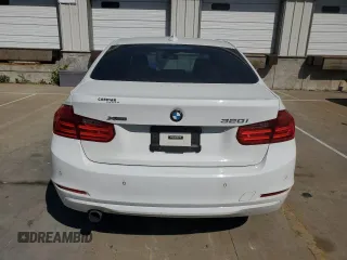 2015 BMW 3 Series 320i xDrive with VIN WBA3C3C56FK202154, listed as a Copart auction lot 54655145 with 71,205 mi miles and Salvage title. Bid and sale history available at DreamBid. Image 6.
