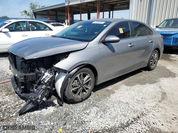 2024 Kia Forte LXS with VIN 3KPF24AD1RE721235, listed as a Copart auction lot 47595995 with 0 mi miles and Non Repairable. Bid and sale history available at carsss.com. Image 1.