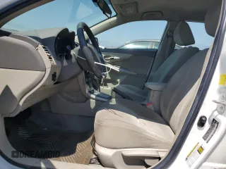2010 Toyota Corolla с VIN 2T1BU4EE2AC430063, выставлен на аукционе Copart как лот 62318835 с пробегом 106 254 миль миль и Списание • Salvage title. История ставок и продаж доступна на DreamBid. Изображение 7.