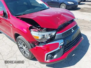 2017 Mitsubishi Outlander ES z VIN JA4AP3AU6HZ010715, wystawiony jako IAAI lot #42158067 z przebiegiem 57 548 mil mil oraz . Historia ofert i sprzedaży dostępna na DreamBid. Obrazek 17.