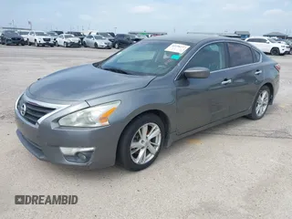 2015 Nissan Altima 2.5 z VIN 1N4AL3AP4FC238472, wystawiony jako IAAI lot #42296237 z przebiegiem 158 731 mil mil oraz . Historia ofert i sprzedaży dostępna na DreamBid. Obrazek 19.