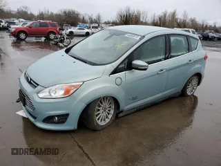 2014 Ford C-Max Energi SEL with VIN 1FADP5CU7EL503562, listed as a Copart auction lot 44068675 with 149,024 mi miles and Salvage Title. Bid and sale history available at carsss.com. Image 1.