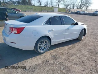 2015 Chevrolet Malibu LT with VIN 1G11C5SL6FF160642, listed as a IAAI auction lot 42060061 with 92,059 mi miles and . Bid and sale history available at DreamBid. Image 4.